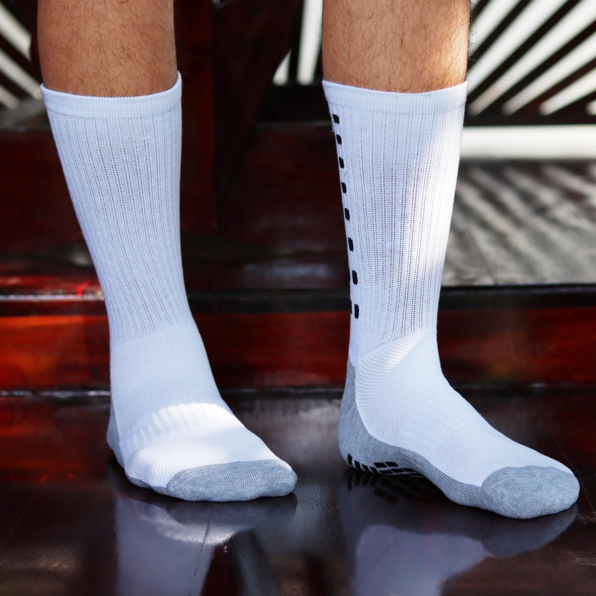 RATIVE Anti Slip Non Skid Slipper Hospital Crew Socks with grips for Adults Men Women (3 pairs-white)